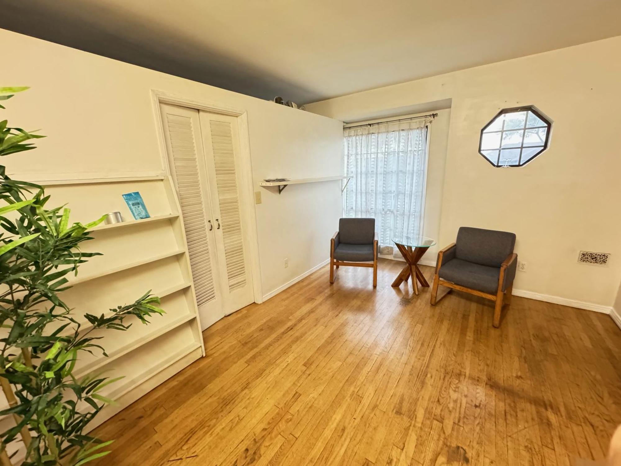 Cozy Home In Prime Location Monterey Park Exterior photo